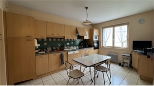 t4 à la vente -   63300  THIERS, surface 115 m2 vente t4 - UBI483266471
